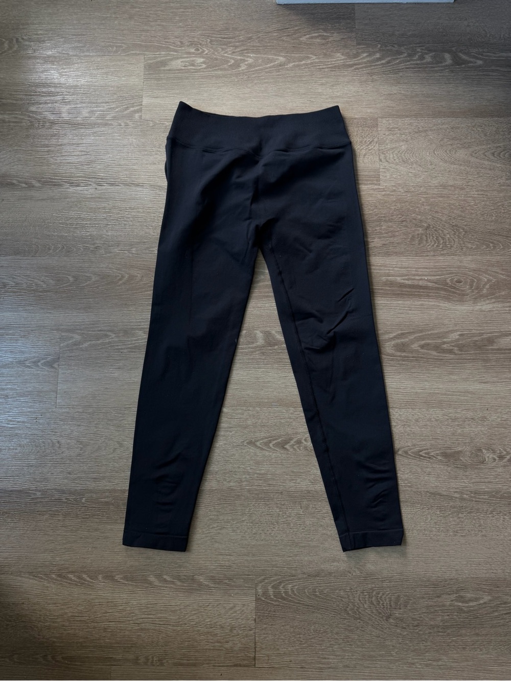 Black High-Waist Butt Scrunch Leggings